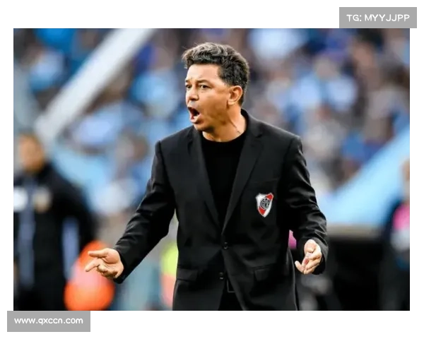 哥伦比亚甲百万富翁主帅辞职 前河床教练加拉尔多接任传闻升温